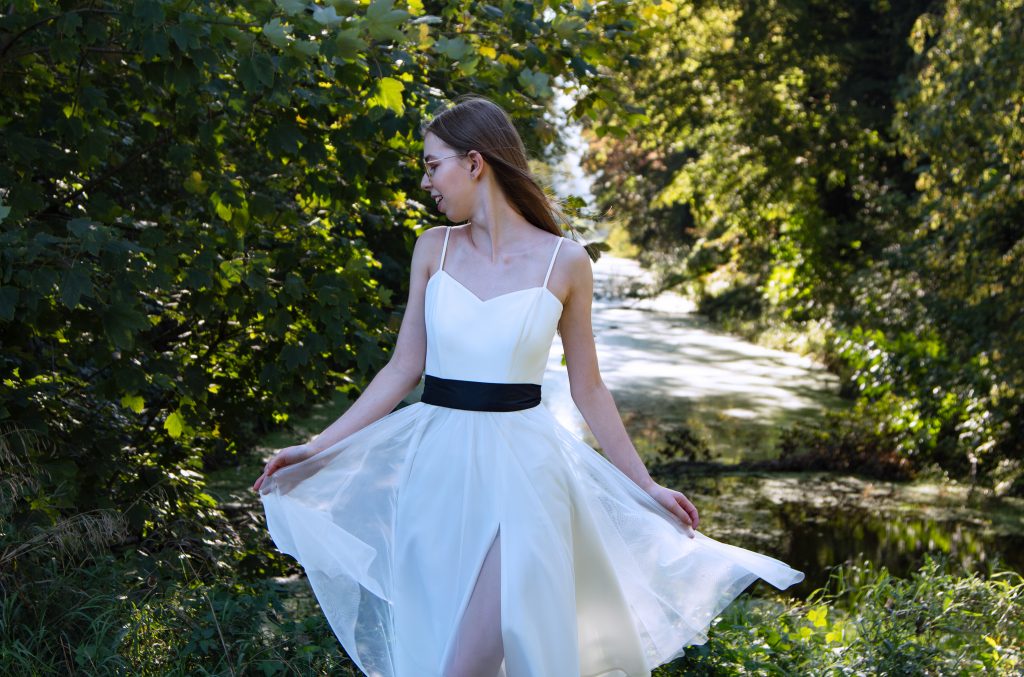 urodziny fotografia portretowa portret plener Rydzyna park pałac 18tka 18-naste