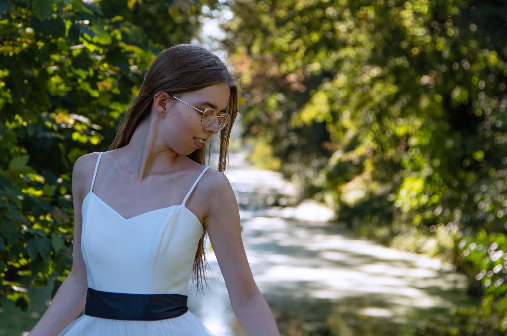 sesja urodziny fotografia portretowa portret plener Rydzyna 18 lat 18-tka